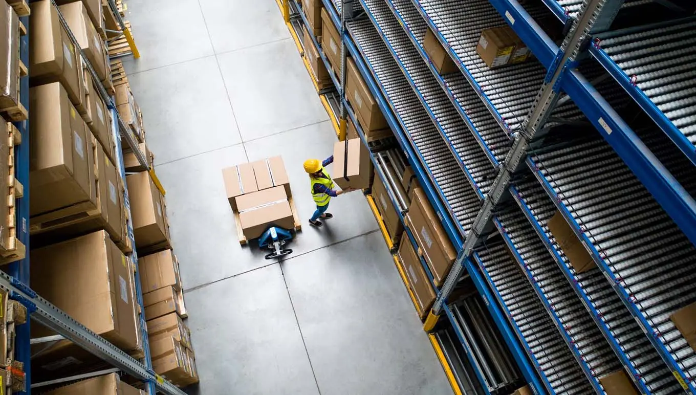 card-close-warehouse-management-strategy-gaps-distribution-erp