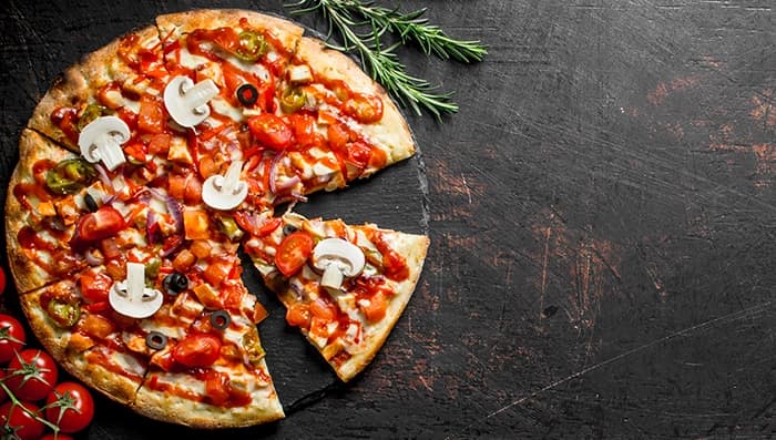 card-aptean-fb-erp-case-study-pizza-joes