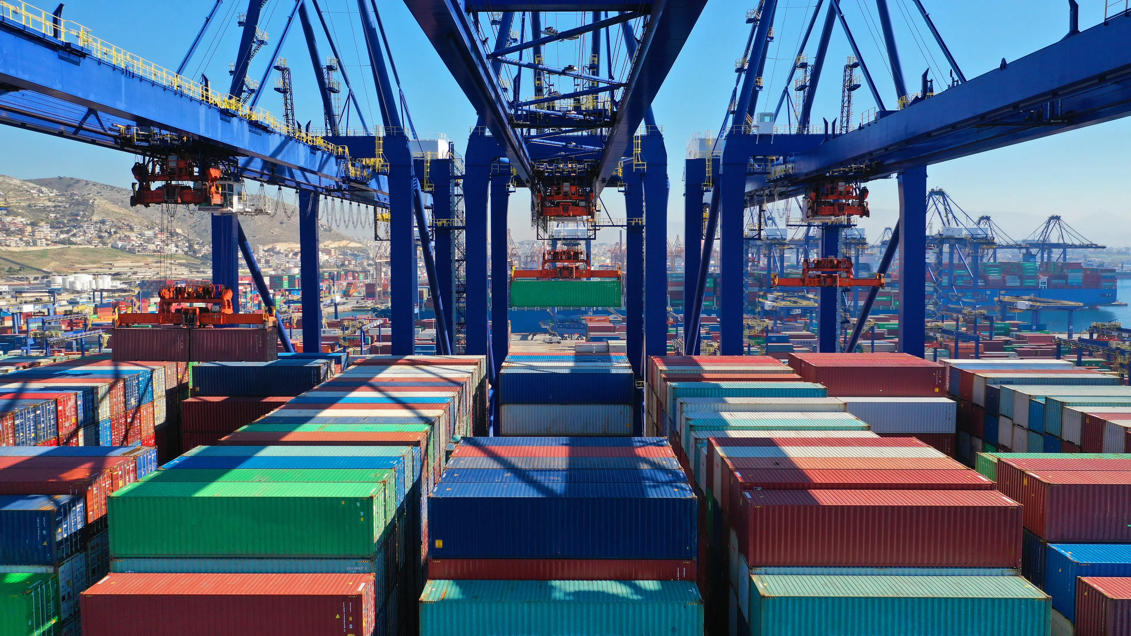 Streamline Shipping With a Transportation Management System