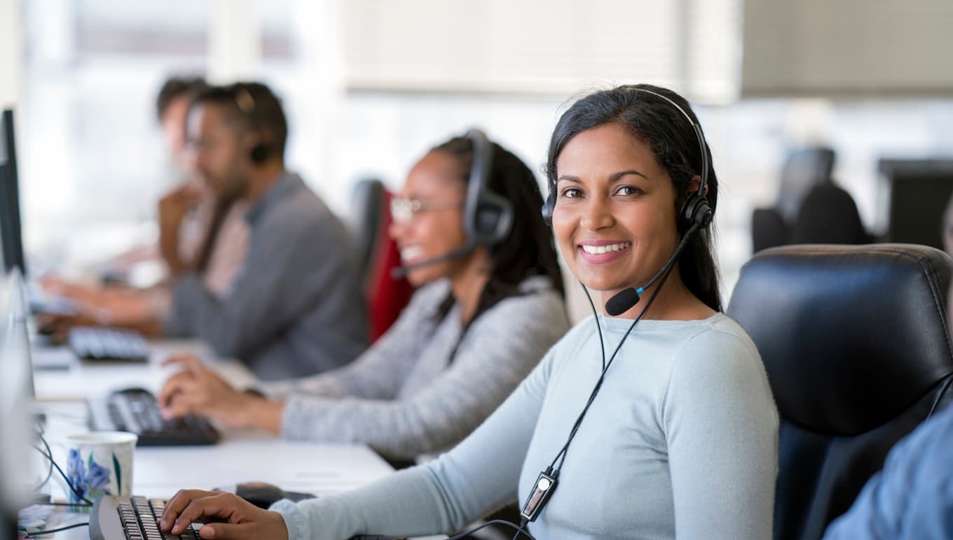 card-creating-world-class-customer-service
