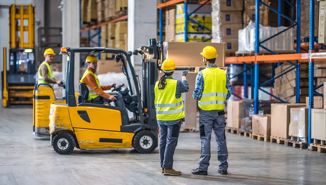 card-benefits-mobile-technology-equipment-dealers