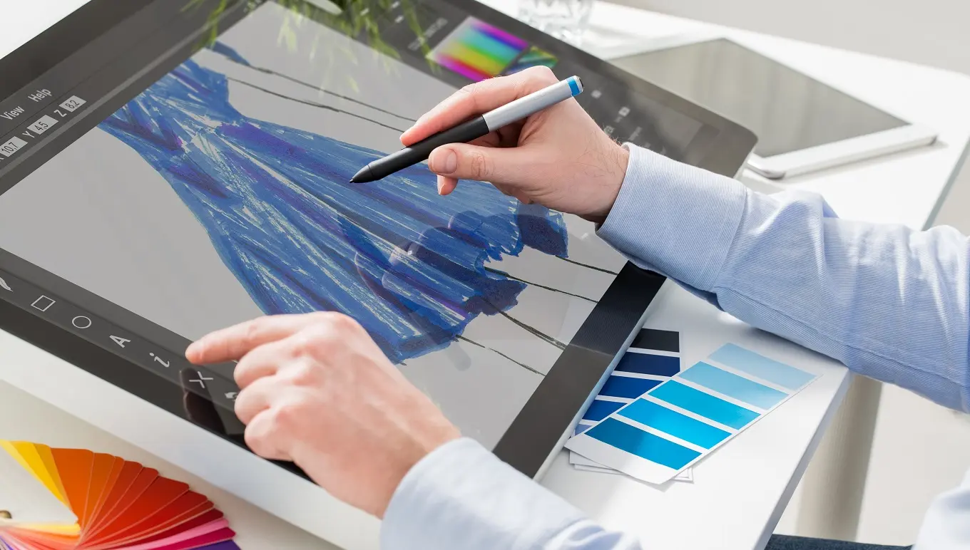 4 Apparel Industry Challenges and How to Conquer Them