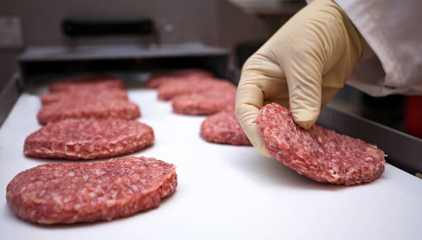 card-the-importance-of-quality-and-traceability-in-the-meat-industry