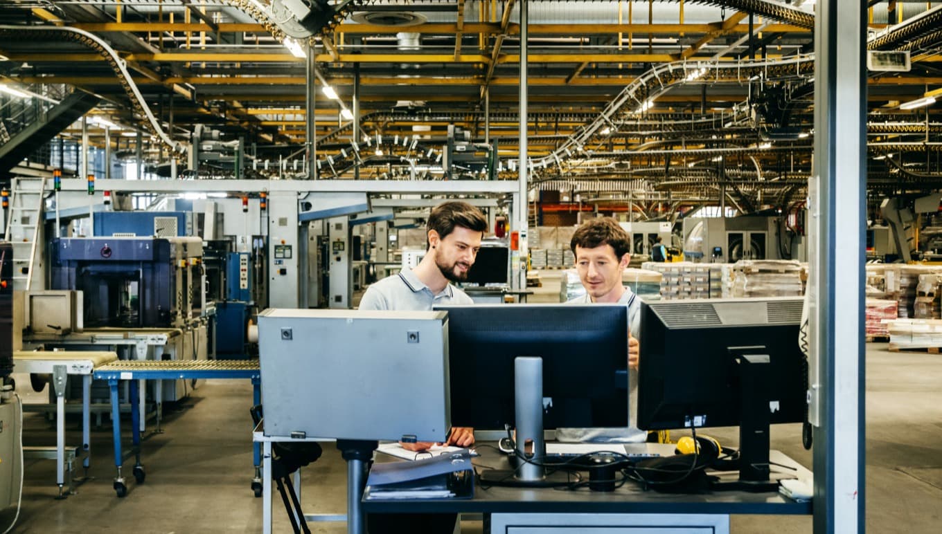 The Complete Guide to OEE Software