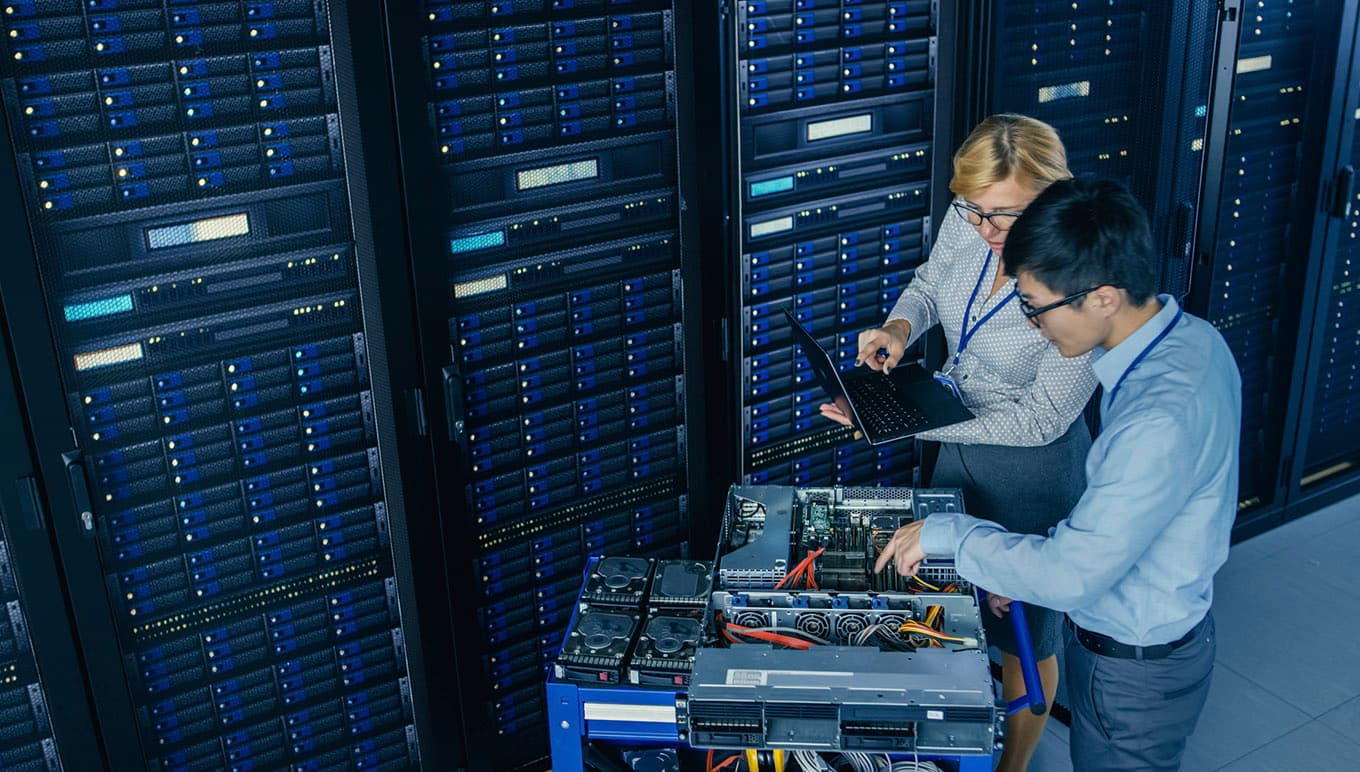 card-cloud-vs-on-premise-erp-solutions-on-prem2