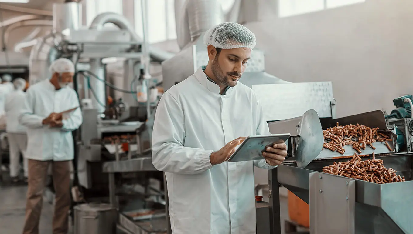 card-why-an-mes-system-is-critical-for-food-and-beverage-manufacturers
