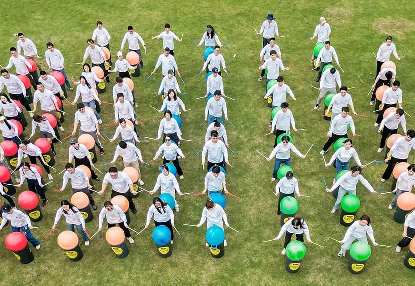Evolve together teambuilding growth