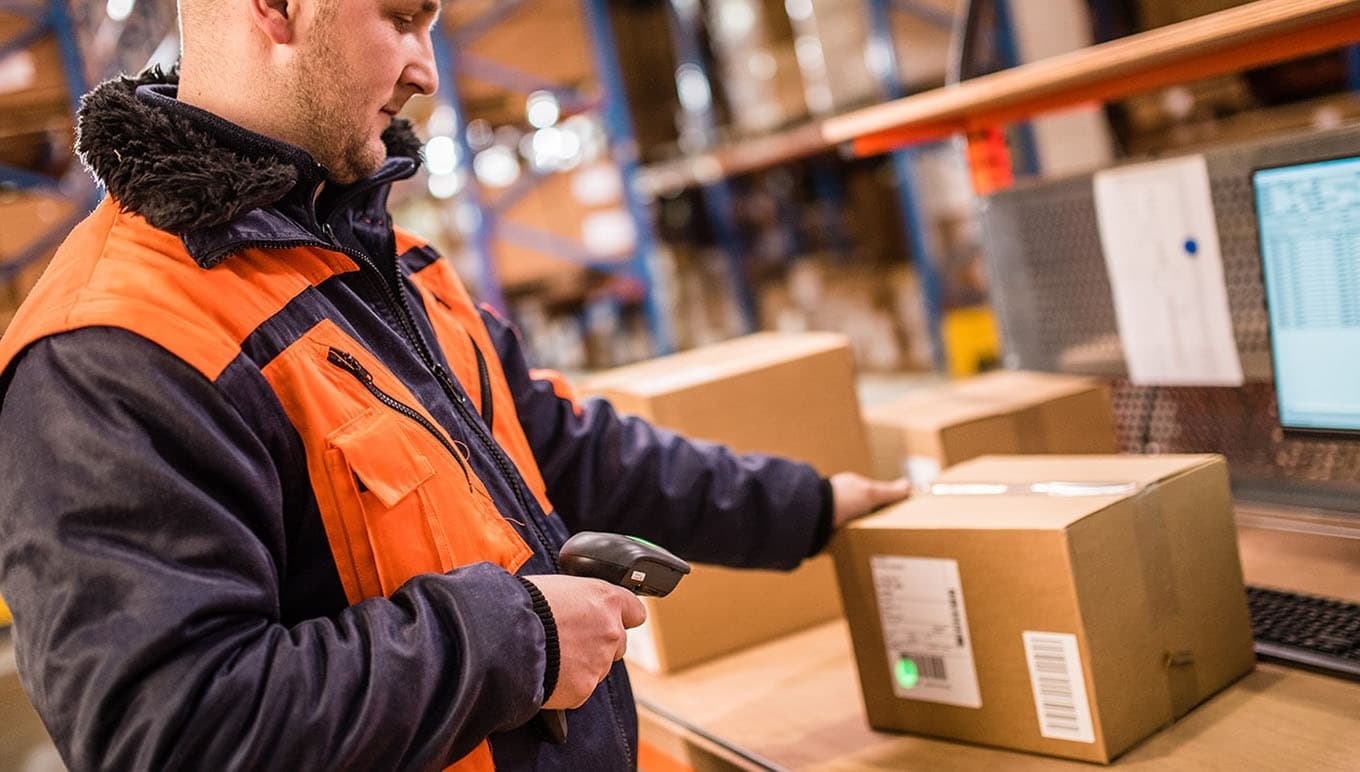 card-erps-can-help-retailers-capitalize-on-drop-shipping