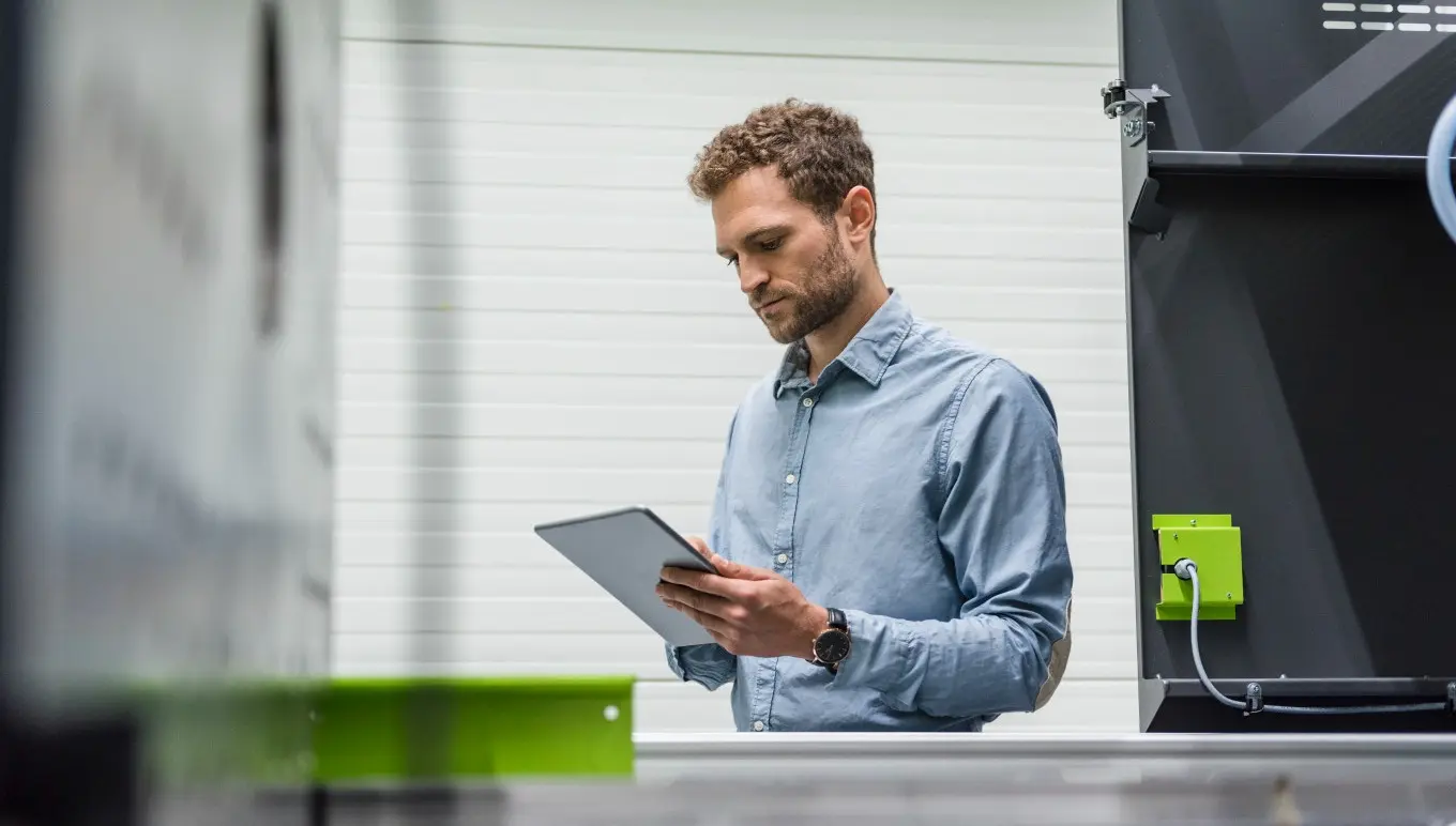 card-best-erp-for-manufacturing-features