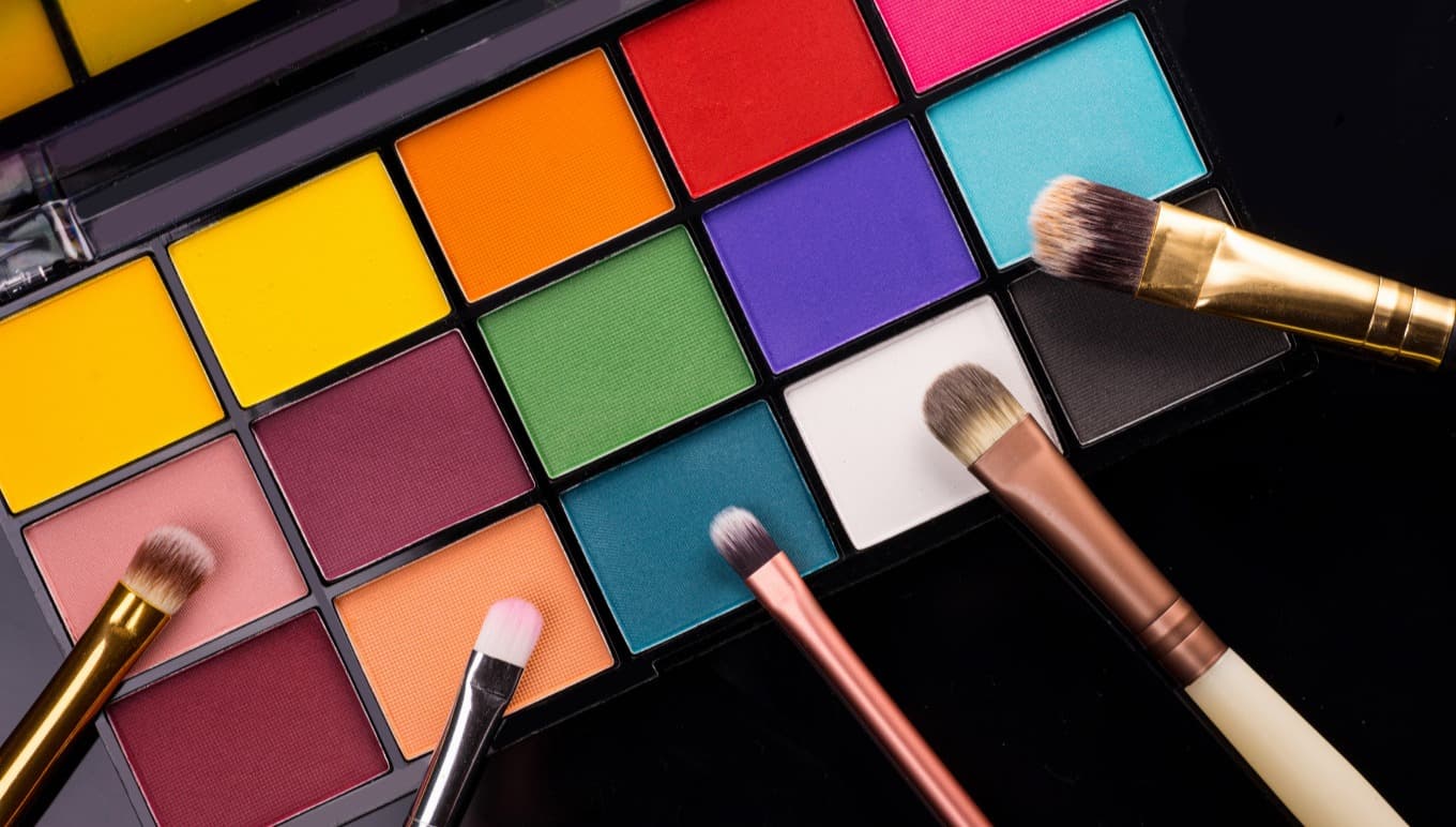 MoCRA Puts a New Look on Cosmetics Regulations: What’s Required, and How Can a PLM System Help?